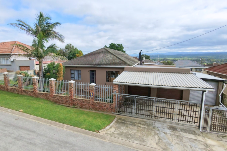 3 Bedroom Property for Sale in Heuwelkruin Eastern Cape